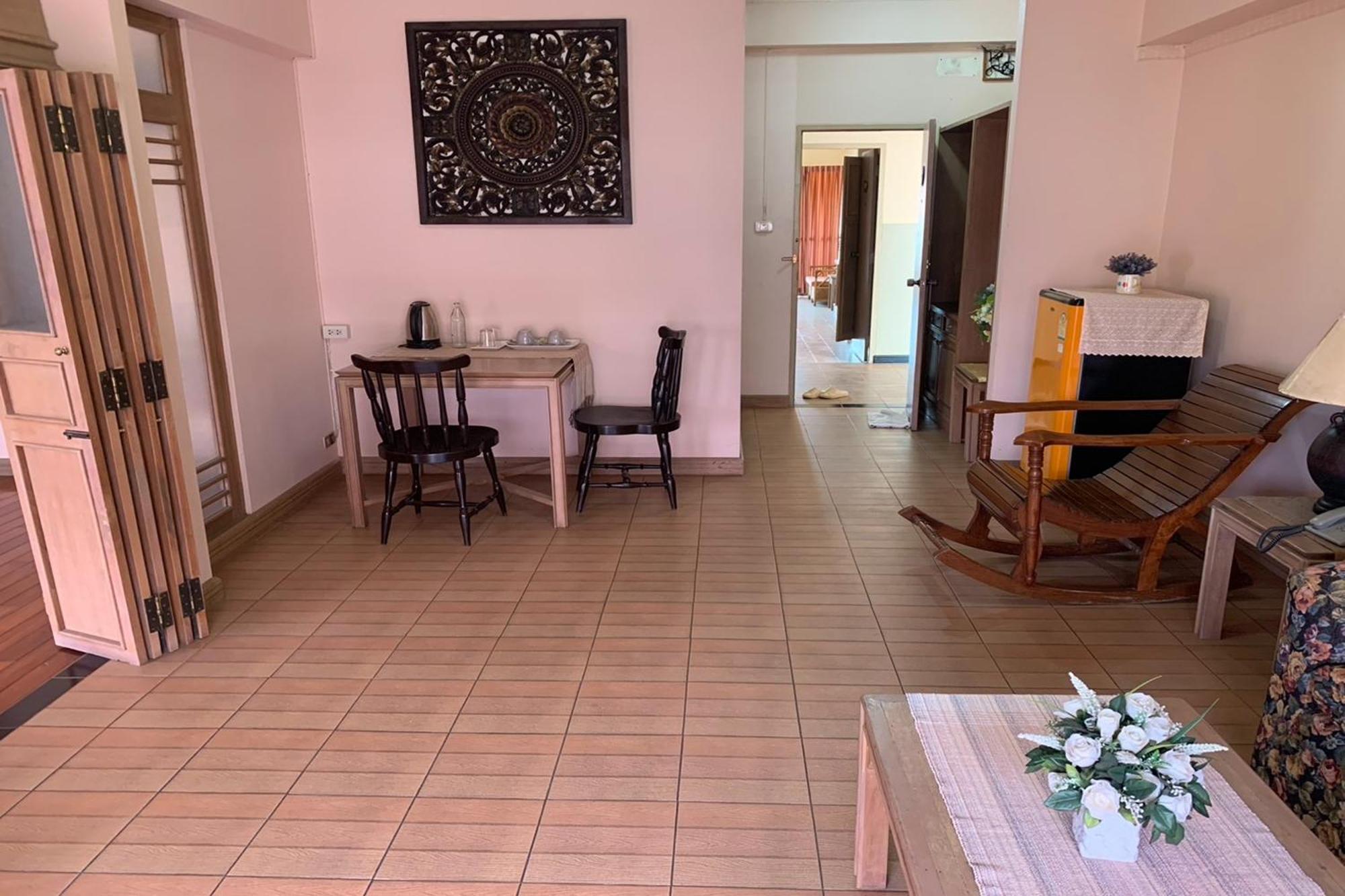 Pin Hotel Lampang Ngoại thất bức ảnh